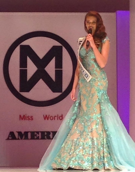 Miss World 2014 Rolene Strauss at the grand fianle of the Miss world America 2015 pageant