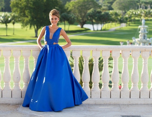 Designer Gowns In Bangalore | Best Boutique For Gowns