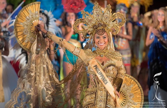 Best National Costume  award- Miss Grand Philippines 2015 - Parul Shah