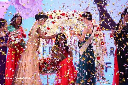Crowning Moment of Visna Fernanado  Miss Earth Sri Lanka 2015