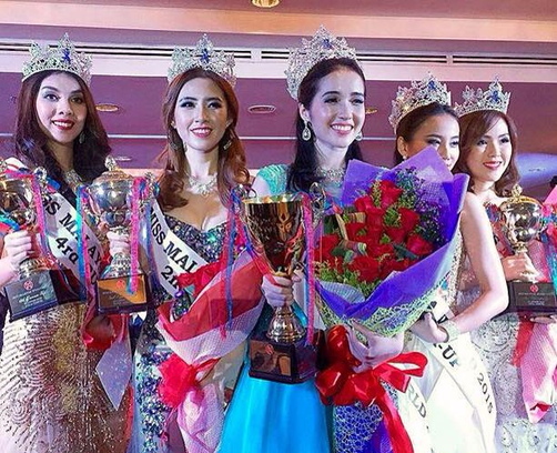 Winner Miss Malaysia World 2015‬  Brynn Lovett; 1st runner-up: Serene Chai 2nd runner-up: Melinda Lee 3rd runner-up: Catherine Chow 4th runner-up: Natasha Aprilla