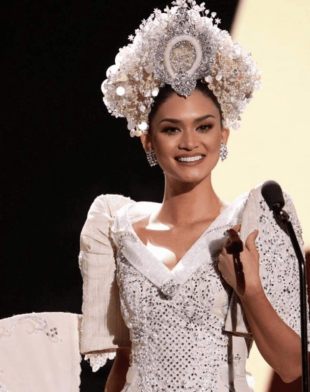 In her national costume on stage at the Miss Universe 2015 pageant 